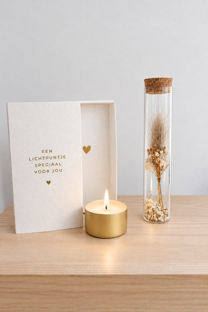 Brievenbuscadeau steun – Lichtpuntje in een zakje met droogbloemen