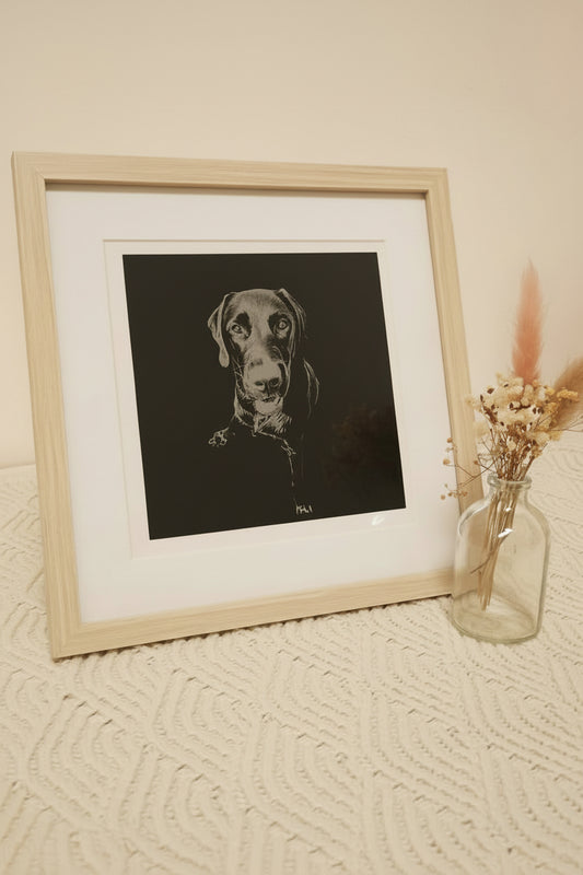 Gepersonaliseerd huisdierenportret of pootafdruk in zwart wit